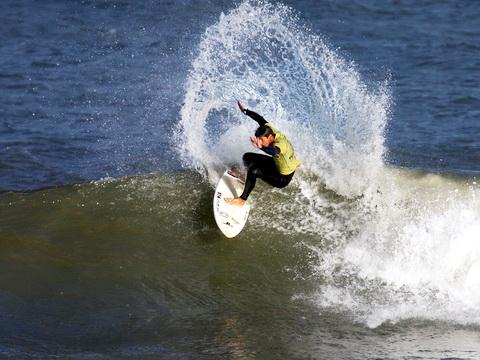 Gaúcho conquista o Planeta Surf - Hang Loose em Torres