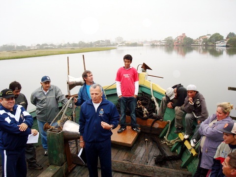 Pescadores de Torres recebem capacitação e habilitação profissional