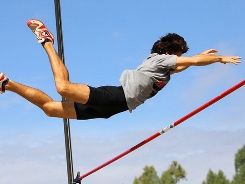 Atleta de Osório é Campeão Brasileiro Juvenil do salto com vara