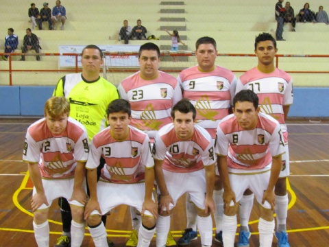 Partidas emocionantes no Campeonato Municipal de Futsal de Torres