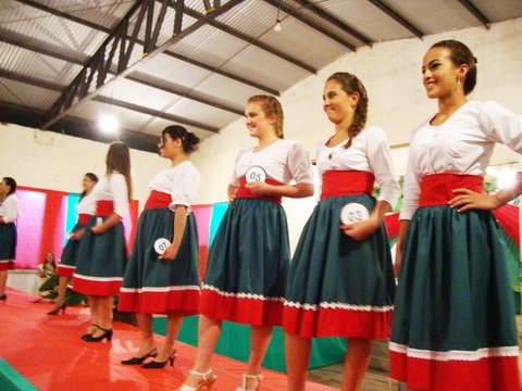 Sábado é dia de escolha da corte da Festa da Polenta e do Vinho em Maquiné