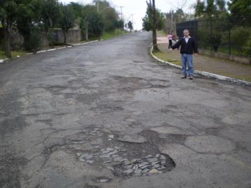 Buracos em SAP causam transtornos a motoristas