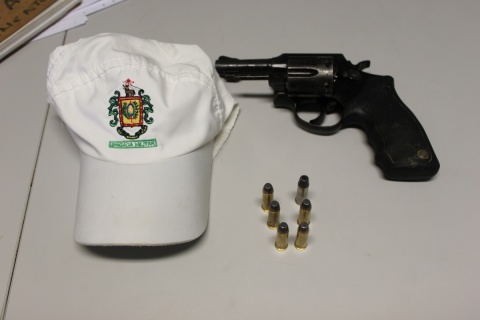 2º BPAT apreende menor com arma e munição em Tramandaí