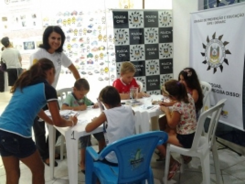 Exposição da Polícia Civil prossegue em Capão da Canoa