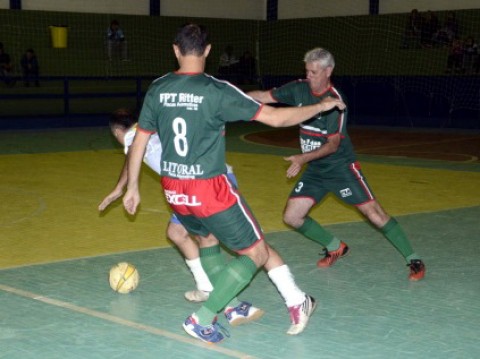 Municipal de Futsal segue com boas partidas em Imbé