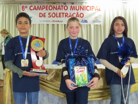 Marcos da Silva, aluno da escola Castelo Branco vence Campeonato de Soletração em Tramandaí