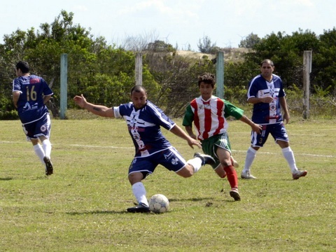 Começou o Municipal de Futebol de Campo de Imbé