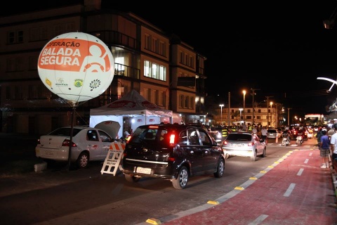 Balada Segura autua oito condutores alcoolizados em Torres (vídeo)