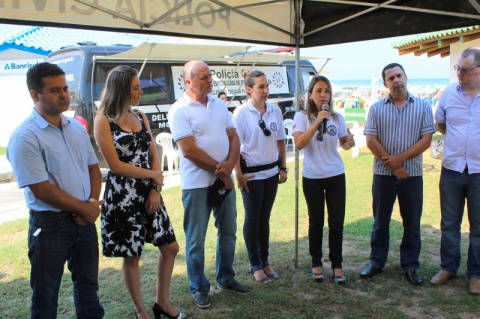 Unidade Móvel da Delegacia Especializada no Atendimento à Mulher é instalada em Capão da Canoa