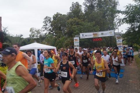 A Corrida Mais Doce do Estado acontece em Santo Antônio