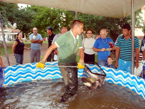 Santo Antônio promove Feira do Peixe Vivo