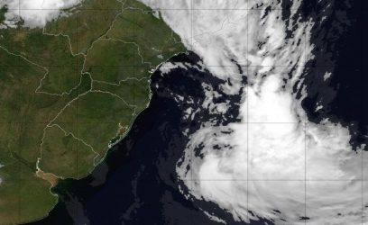 Imagem de satélite Cptec/Inpe mostra o ciclone subtropical Bapo sobre o Atlântico Sul