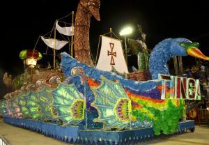 Desfile da Restinga homenageou Torres e a população