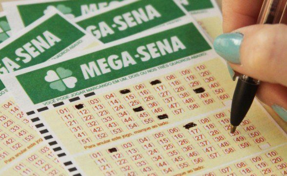 Mega-Sena acumula e pode pagar até R$ 7 milhões no próximo sorteio