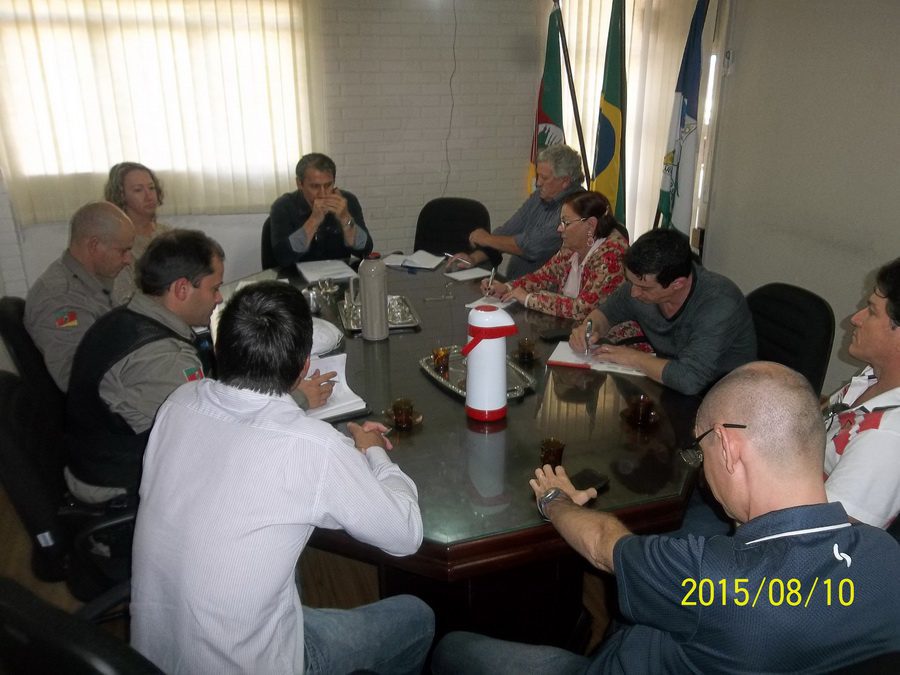Segurança na pauta de encontro de autoridades municipais em Arroio do Sal