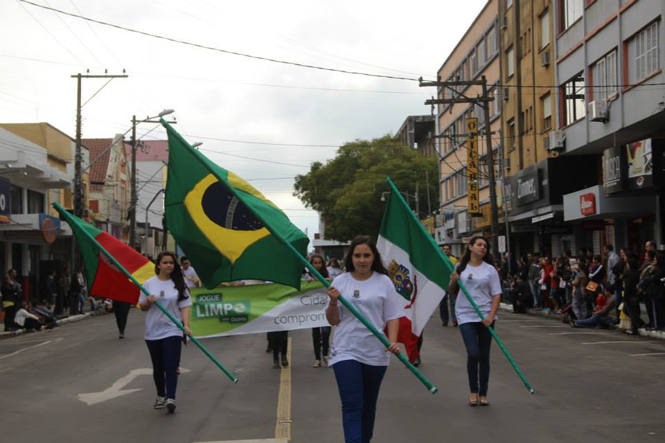 Osório realiza desfile cívico em comemoração ao 7 de Setembro