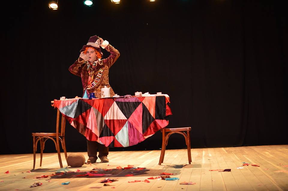 Festival de teatro retorna com público presencial e terá grande programação em Osório