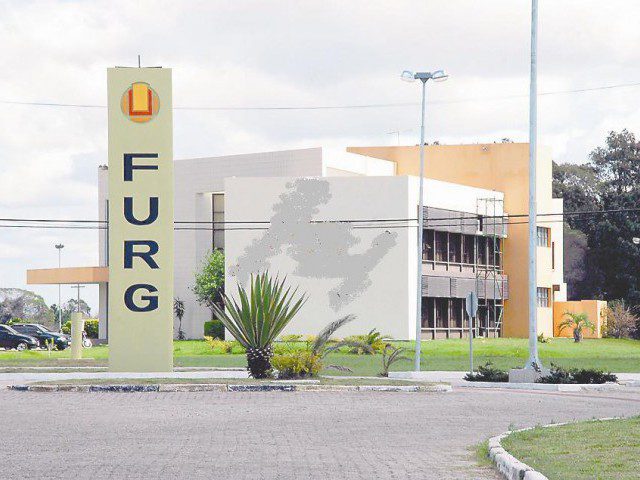 Campus FURG de Santo Antônio da Patrulha marca presença na Expointer
