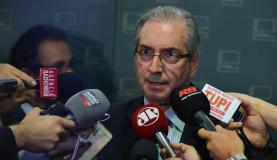 Eduardo Cunha desiste de rito sobre processos de impeachment