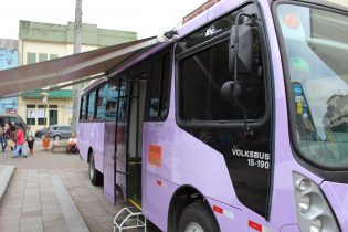 Ônibus Lilás atende mulheres do Litoral Norte