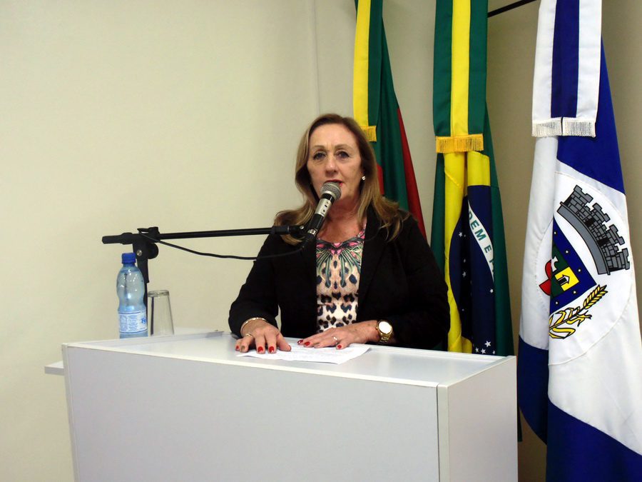 3° Suplente: Nelci Willborn assume como vereadora em Santo Antônio da Patrulha