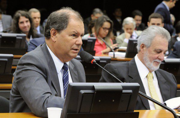 Alceu Moreira assume relatoria da PEC das indenizações de terras consideradas como reservas indígenas