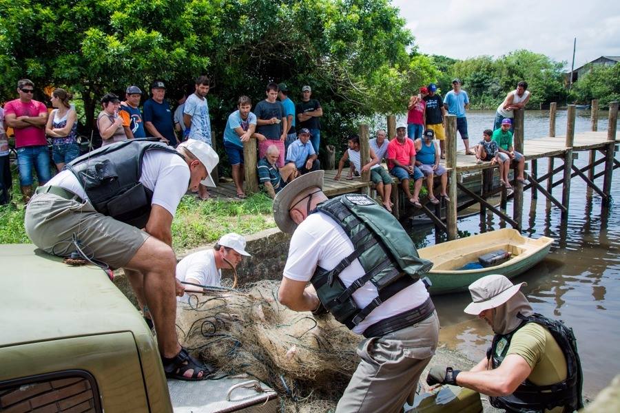 Operação para coibir a caça e pesca ilegal é realizada em Palmares do Sul
