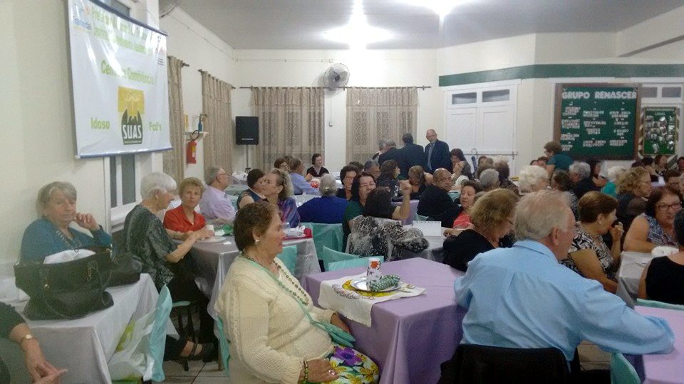 Grupo Renascer comemora 25 anos em Tramandaí