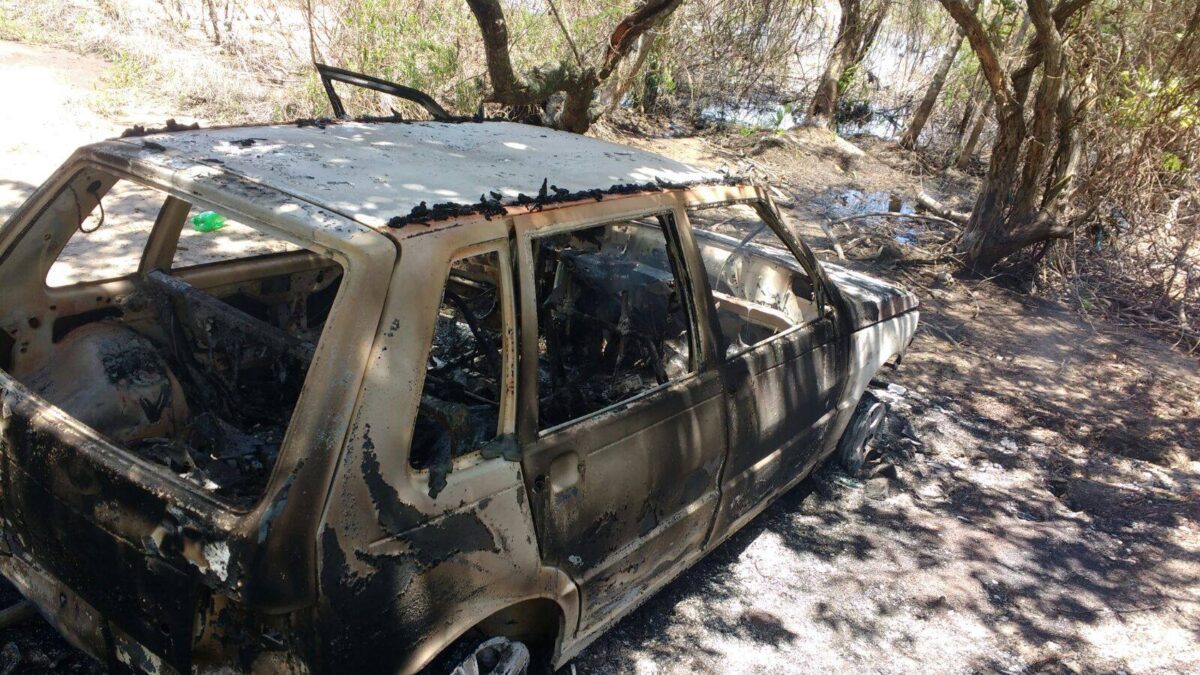 Corpo é encontrado em veículo queimado na Lagoa dos Barros