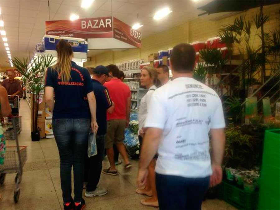 Interditada padaria de supermercado em Capão da Canoa