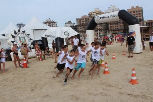 Veranistas de Capão da Canoa participam das atividades do projeto Verão para Todos