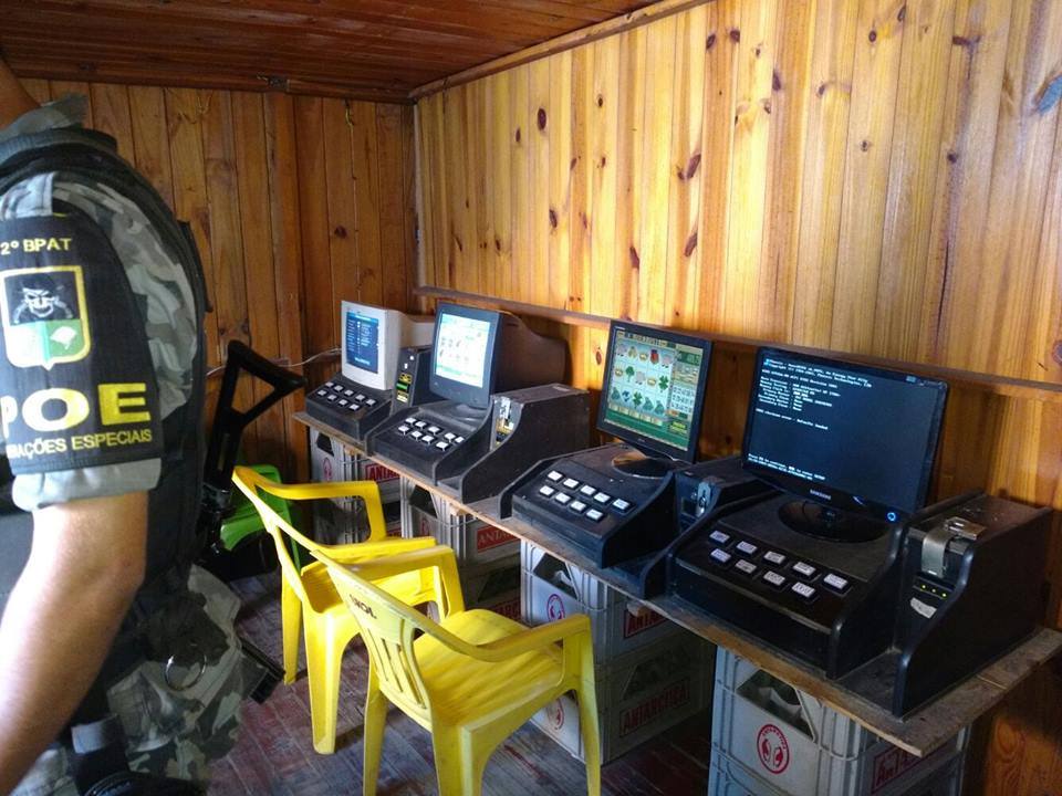 Máquinas caça-níquel são apreendidas em Capão da Canoa