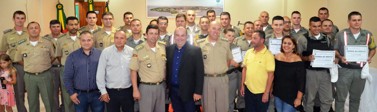 Honra ao Mérito: Câmara de Vereadores de Imbé fez homenagem a policiais militares