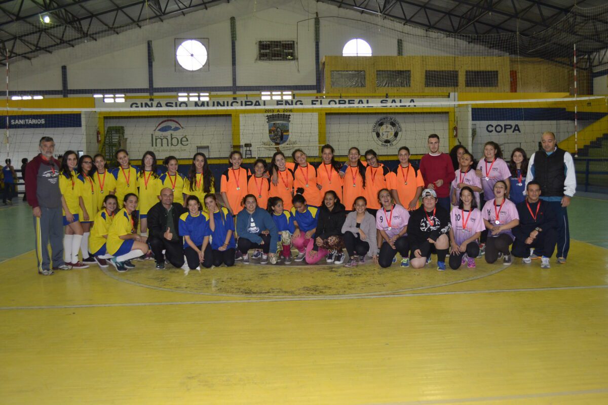 EMEF Santa Catarina vence Voleibol Infantil Feminino nos JIMI em Imbé