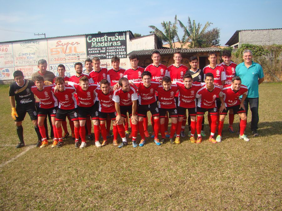 Primeiros resultados do Campeonato Municipal de Futebol de Campo em Torres