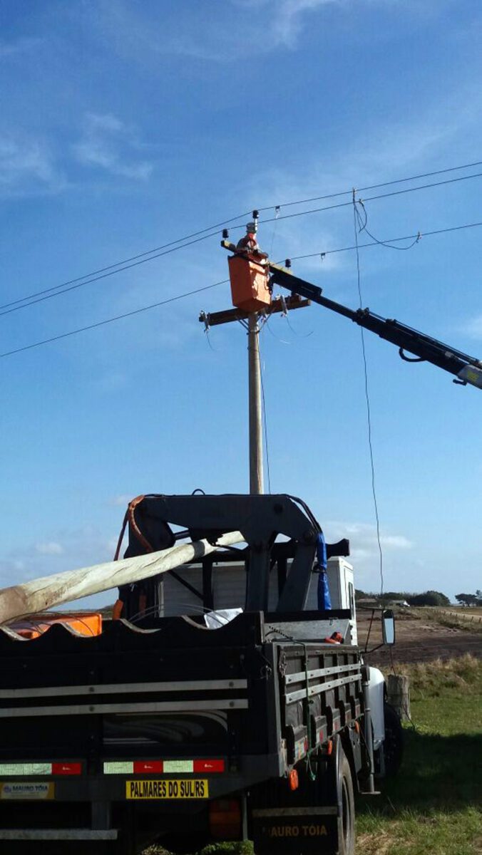 CEEE Distribuição faz ampliação da rede de energia na localidade de Frei Sebastião em Palmares do Sul