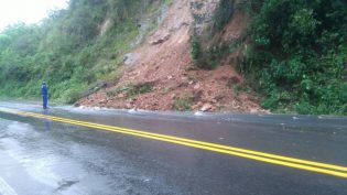 Daer alerta para bloqueios em estradas causados pela chuva