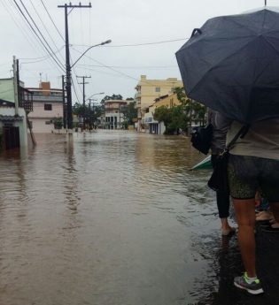Mais de 1.300 residências são danificadas pela chuva no Rio Grande do Sul