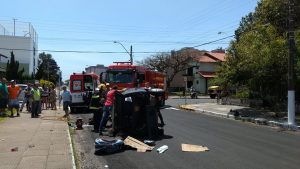 Gestante fica ferida após colisão no centro de Osório