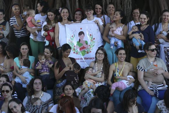 IBGE: Mulheres brasileiras têm filhos mais tarde