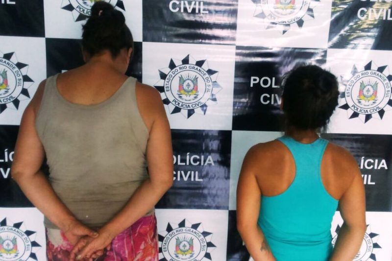 Dupla é presa em flagrante por tráfico de drogas em Tramandaí