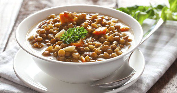 Comer lentilha no Reveillon não da só sorte! Faz muito bem pra saúde!