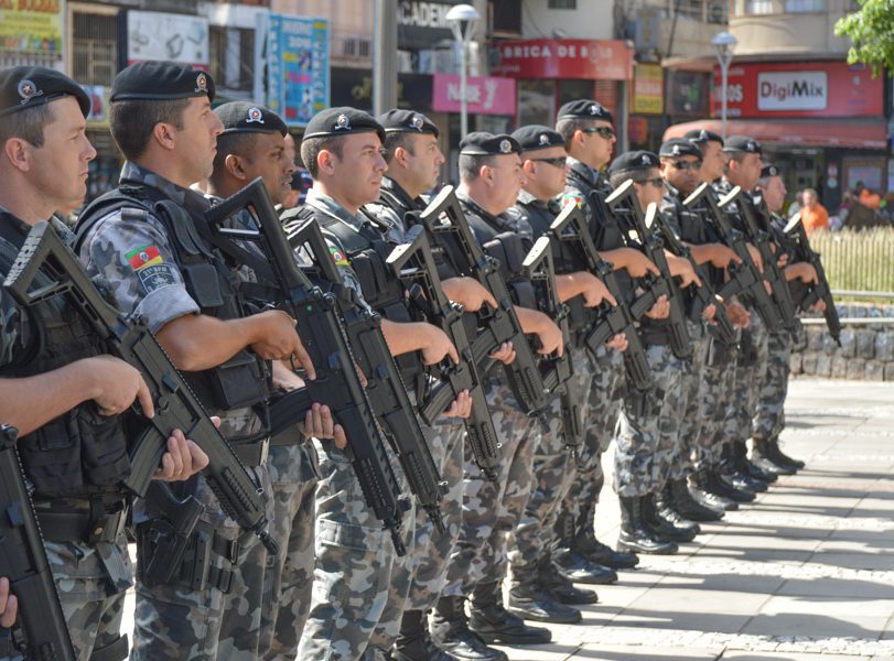 CRPO Litoral recebe seis carabinas para combate ao crime na região