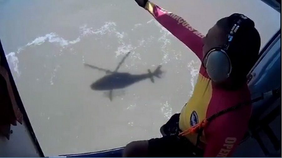 BM realiza salvamento com helicóptero Koala no Litoral (video)