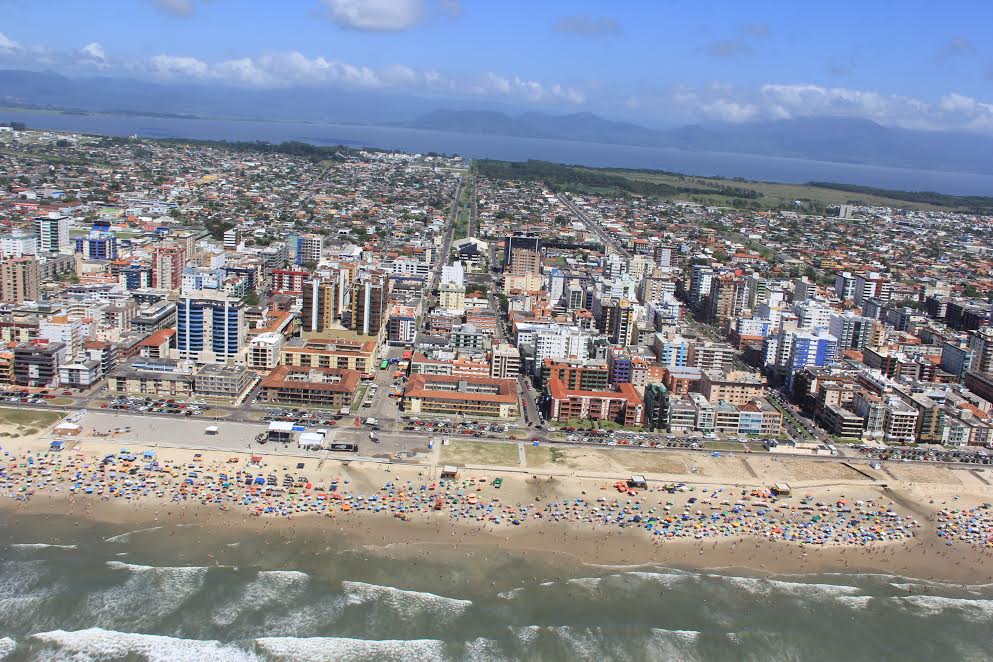 Censo: Mais da metade da população brasileira vive no litoral