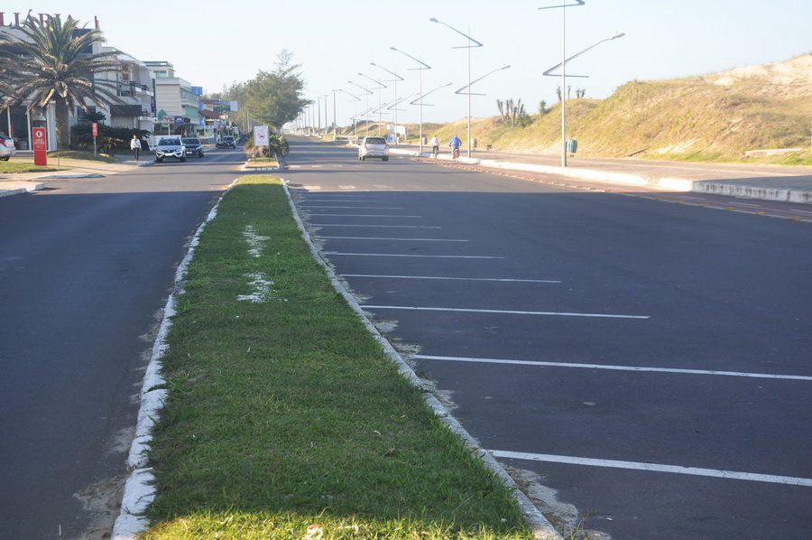 Estacionamento em trecho da Avenida Beira-Mar será modificado em Torres