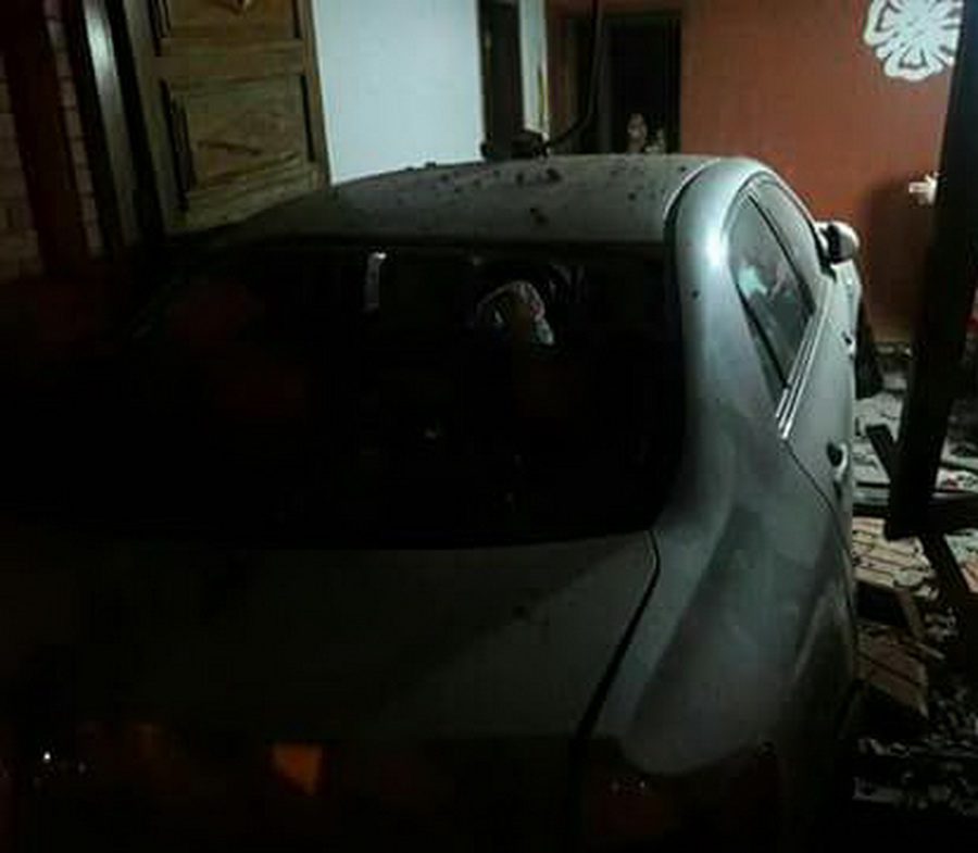 Carro desgovernado invade residência em Capão da Canoa