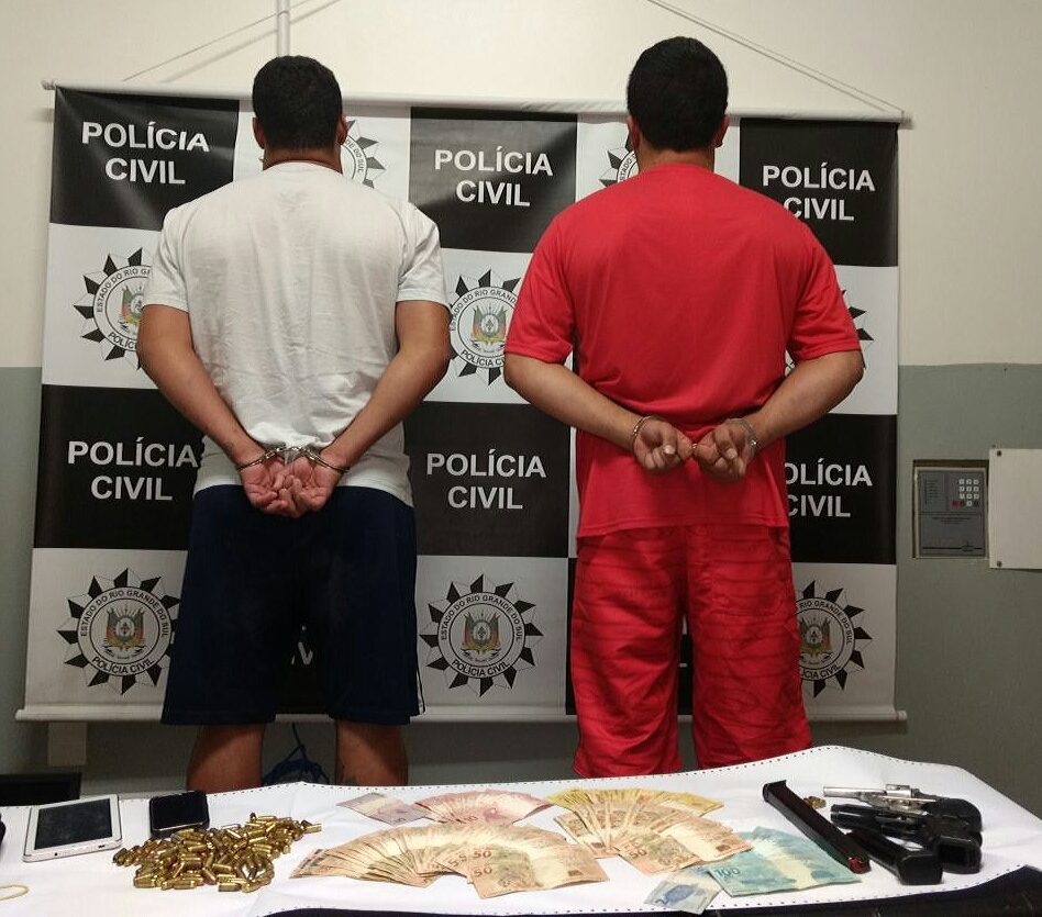 Polícia Civil prende duas pessoas e apreende armas em Osório