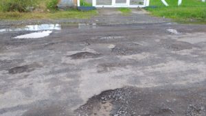 Internauta reclama de péssimas condições de rua em Tramandaí