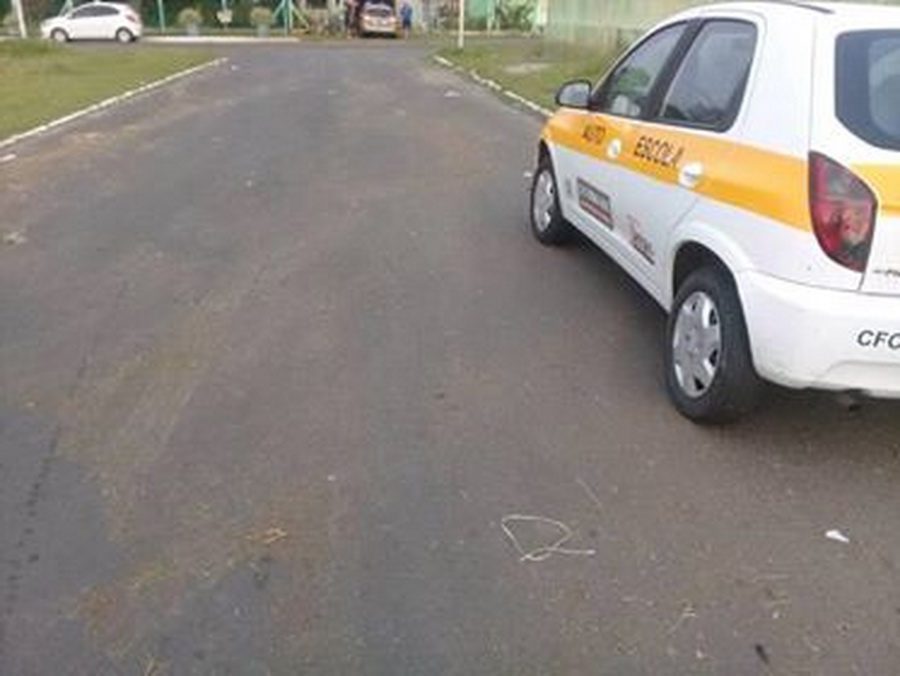 Perseguição a assaltante termina em acidente em Tramandaí